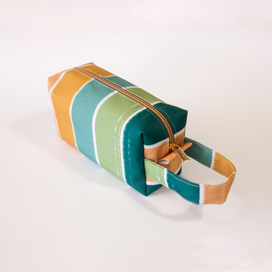 Estojo/Nécessaire com alça | Listrado Fábula