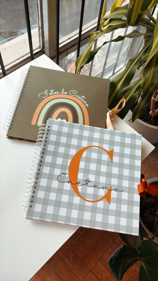 Kit 02 Scrapbooks | Arco-íris Verde + Inicial Xadrez