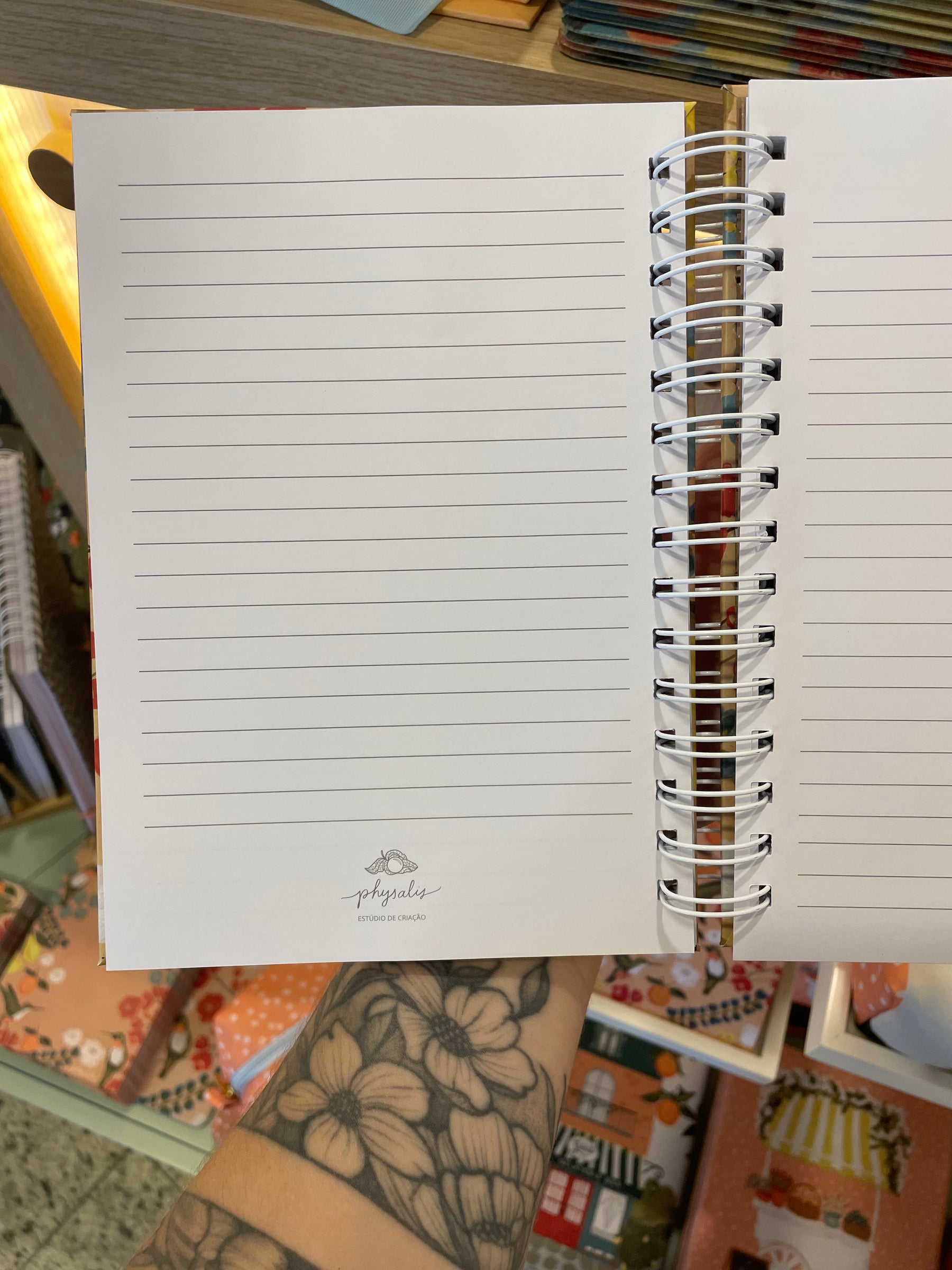 Caderno A4 | Chá com Gatinhos