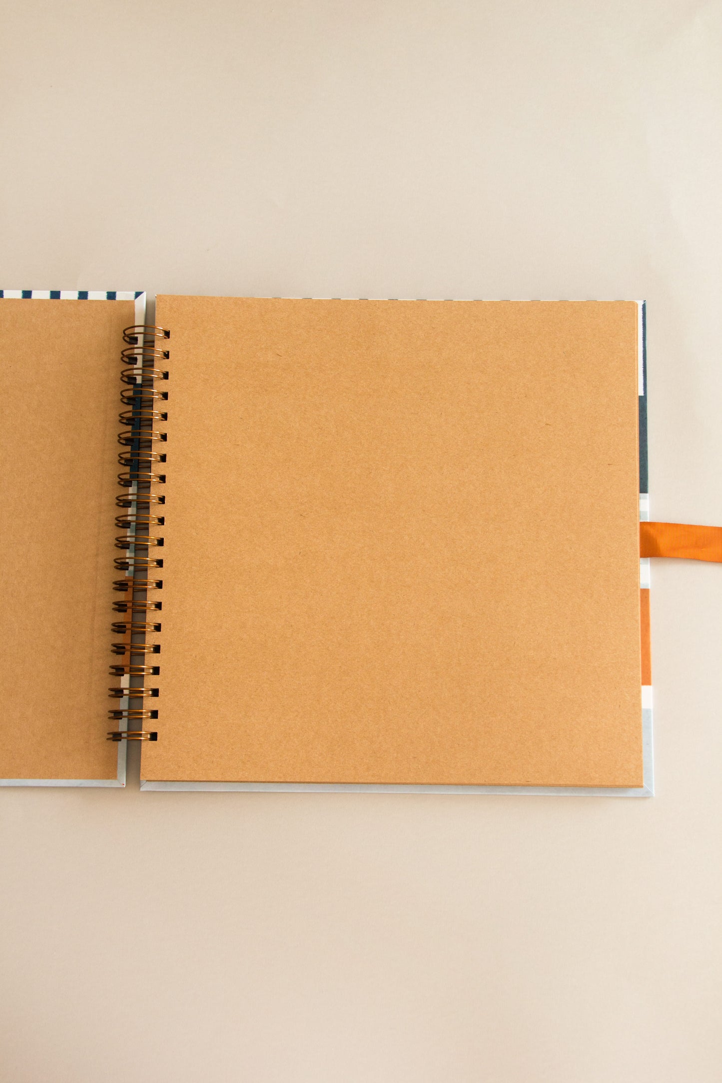 Scrapbook - Álbum de Fotos Xadrez Básico