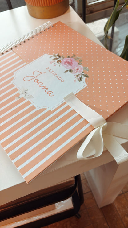 Scrapbook - Álbum de Fotos Batizado Rosa