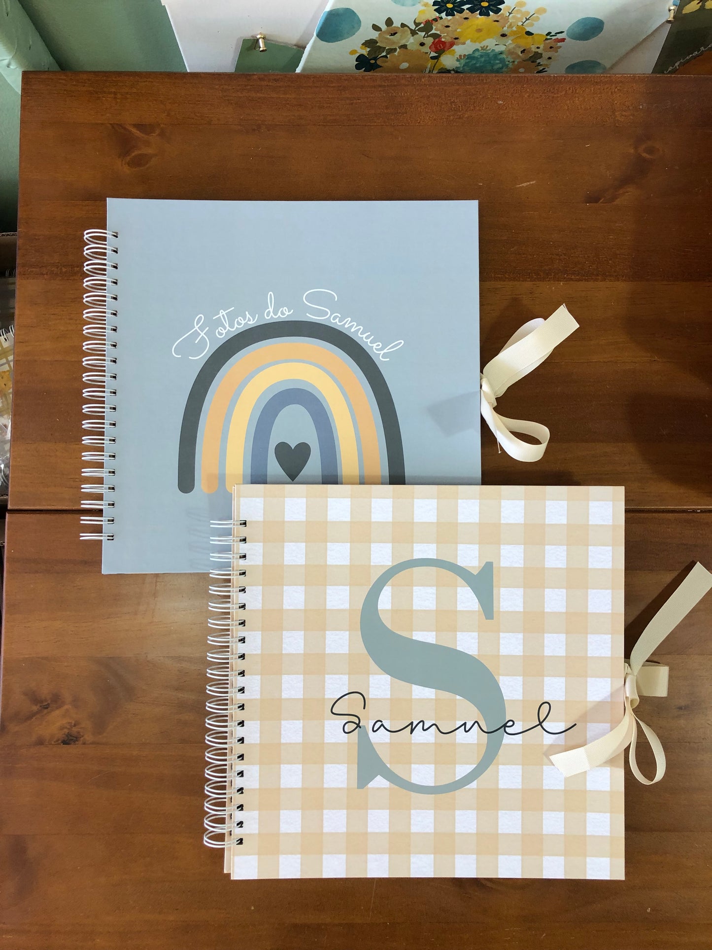 Kit 02 Scrapbooks | Arco-íris Azul + Inicial Xadrez