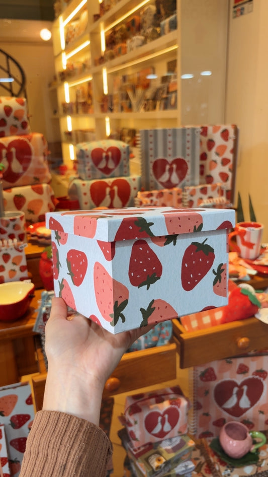 Caixa Quadrada | Strawberry SweetHeart COLEÇÃO DIA DOS NAMORADOS