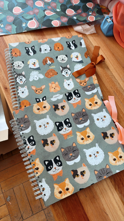 Scrapbook - Álbum de Fotos Carinhas de Gato