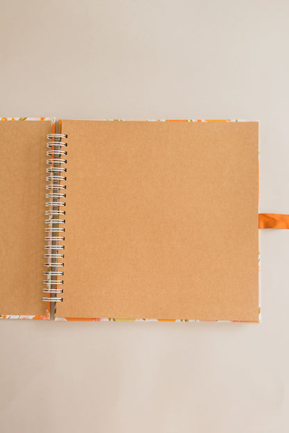 Scrapbook - Álbum de Fotos Bandeirola