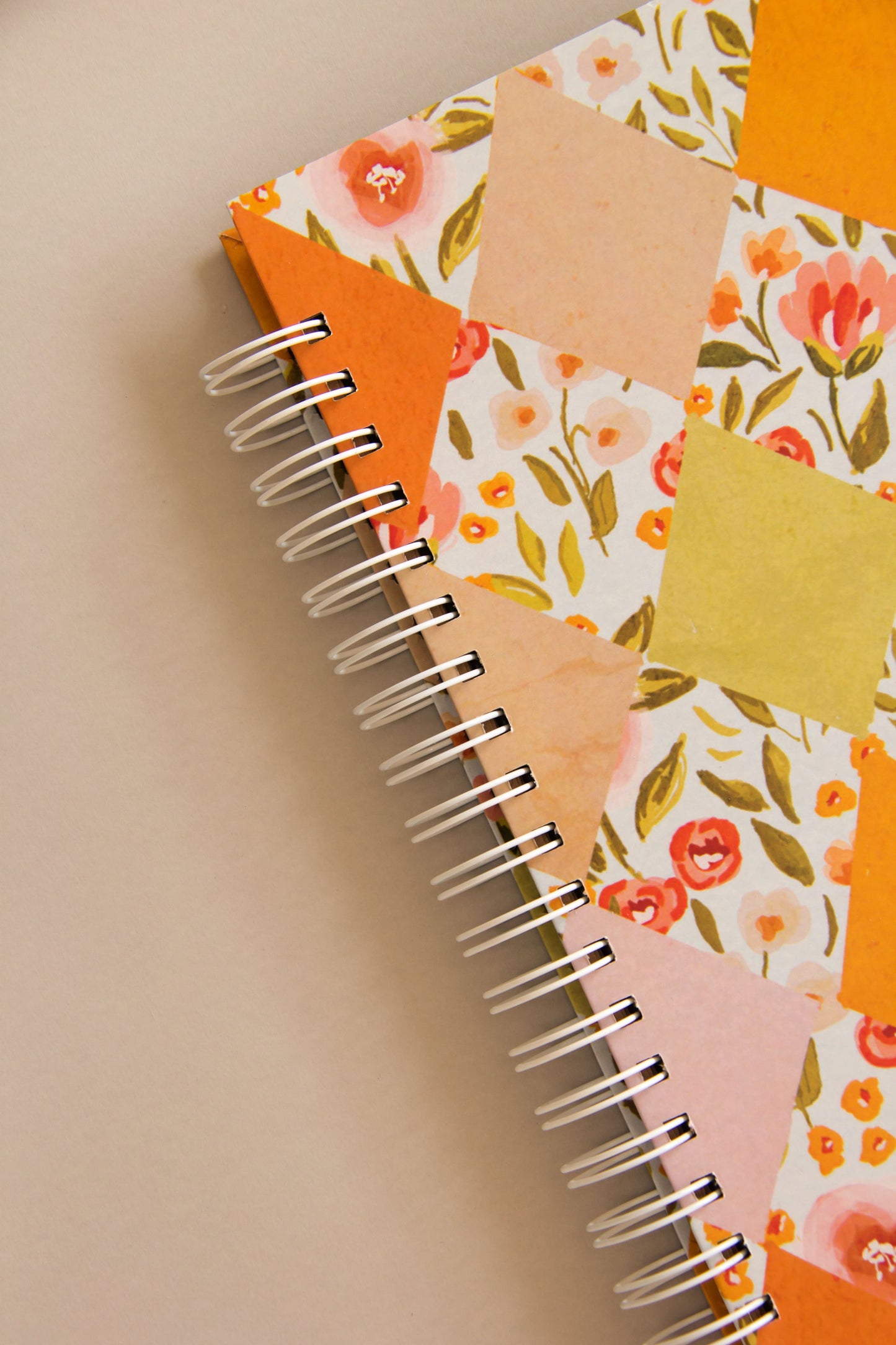 Scrapbook - Álbum de Fotos Bandeirola