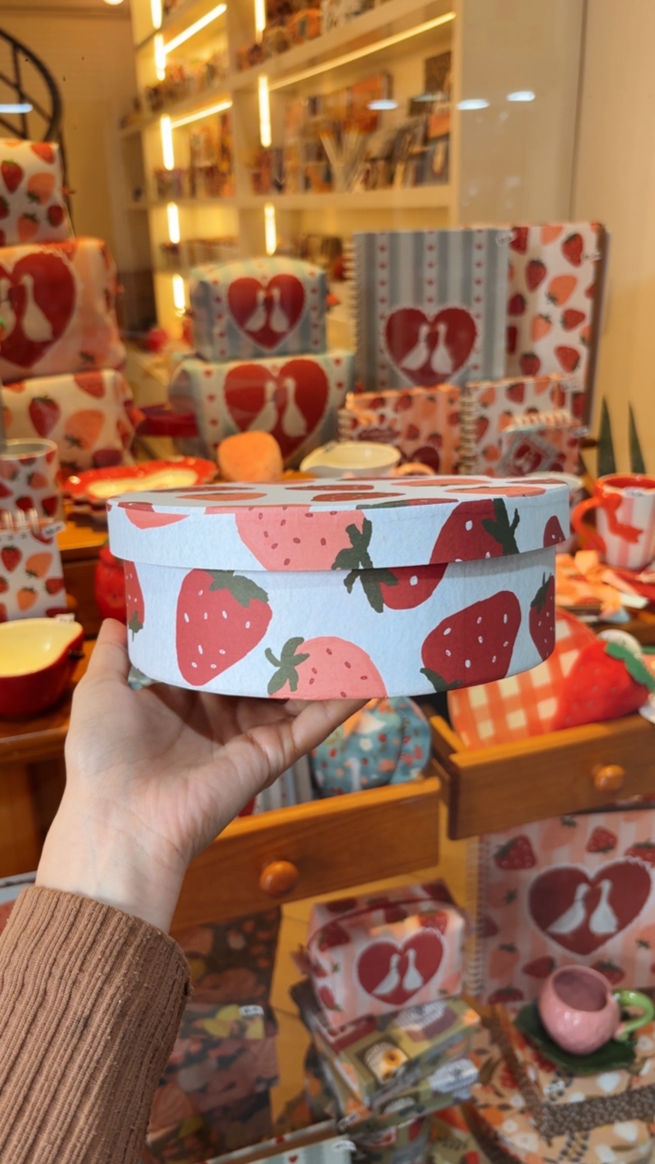 KIT Caixa MDF Redonda + Quadrada | Strawberry SweetHeart (Cópia)