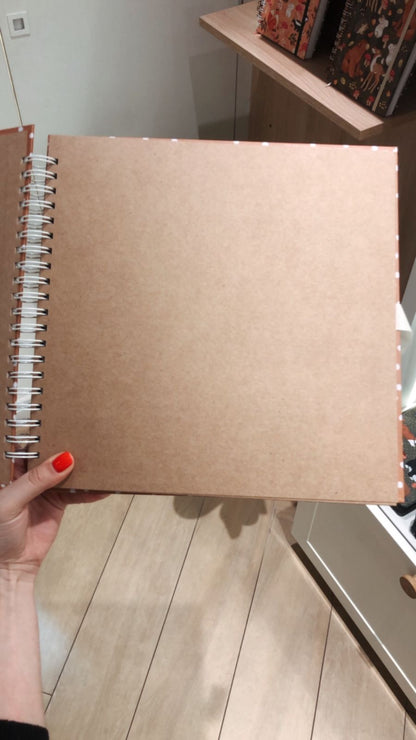 Scrapbook - Álbum de Fotos Poá Bege