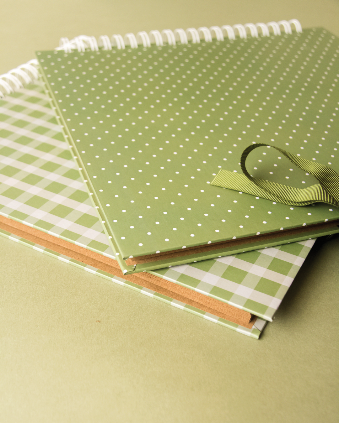 Scrapbook - Álbum de Fotos Abacate Vichy