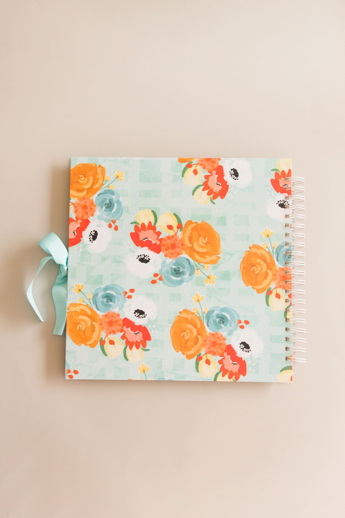 Scrapbook - Álbum de Fotos da Estampa Buquê