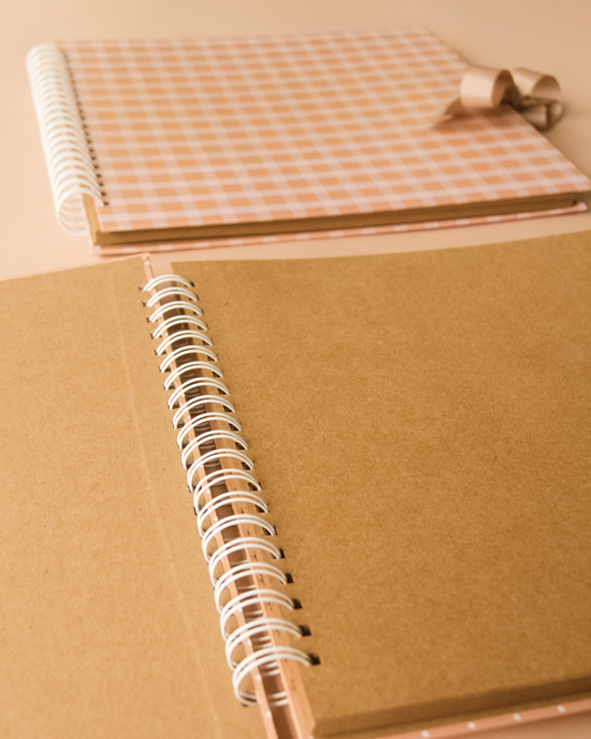 Scrapbook - Álbum de Fotos Pêssego Poá