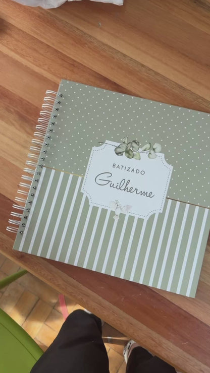 Scrapbook - Álbum de Fotos Batizado Verde