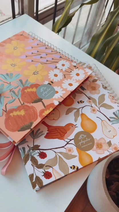 Kit 02 Scrapbooks | Ninho de Amoras + Flores do campo