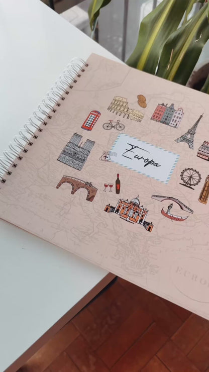 Scrapbook - Álbum de Fotos Europa