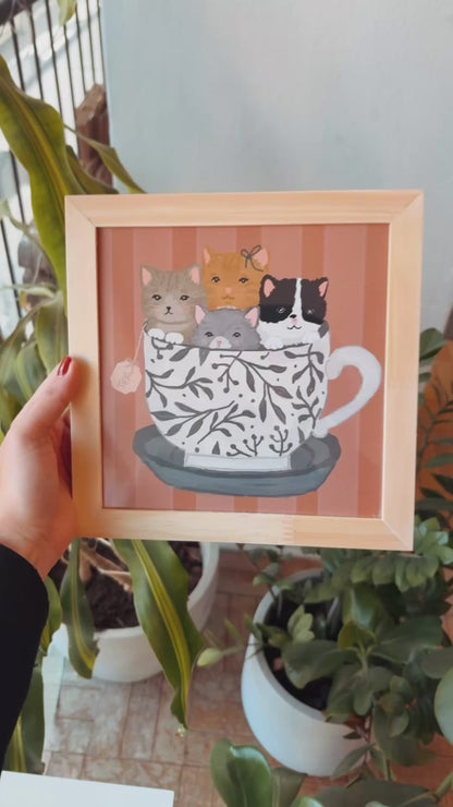 Quadro com moldura Pinus | Chá com Gatinhos