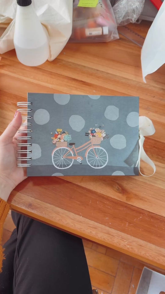 Scrapbookinho - Álbum de Fotos Bici